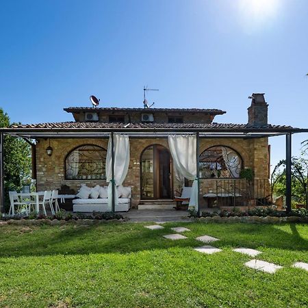 فيلا Mikipongtwo Montepulciano Stazione المظهر الخارجي الصورة